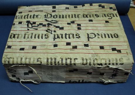 2. R476 Vol 18 Notarial Archives, Valletta Malta, recycled cover made from a fragment of the L'Isle Adam choir books (Courtesy of the Notarial Archives Valletta)